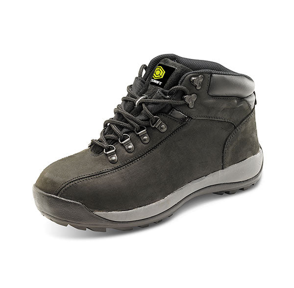 Beeswift SBP Chukka Boot